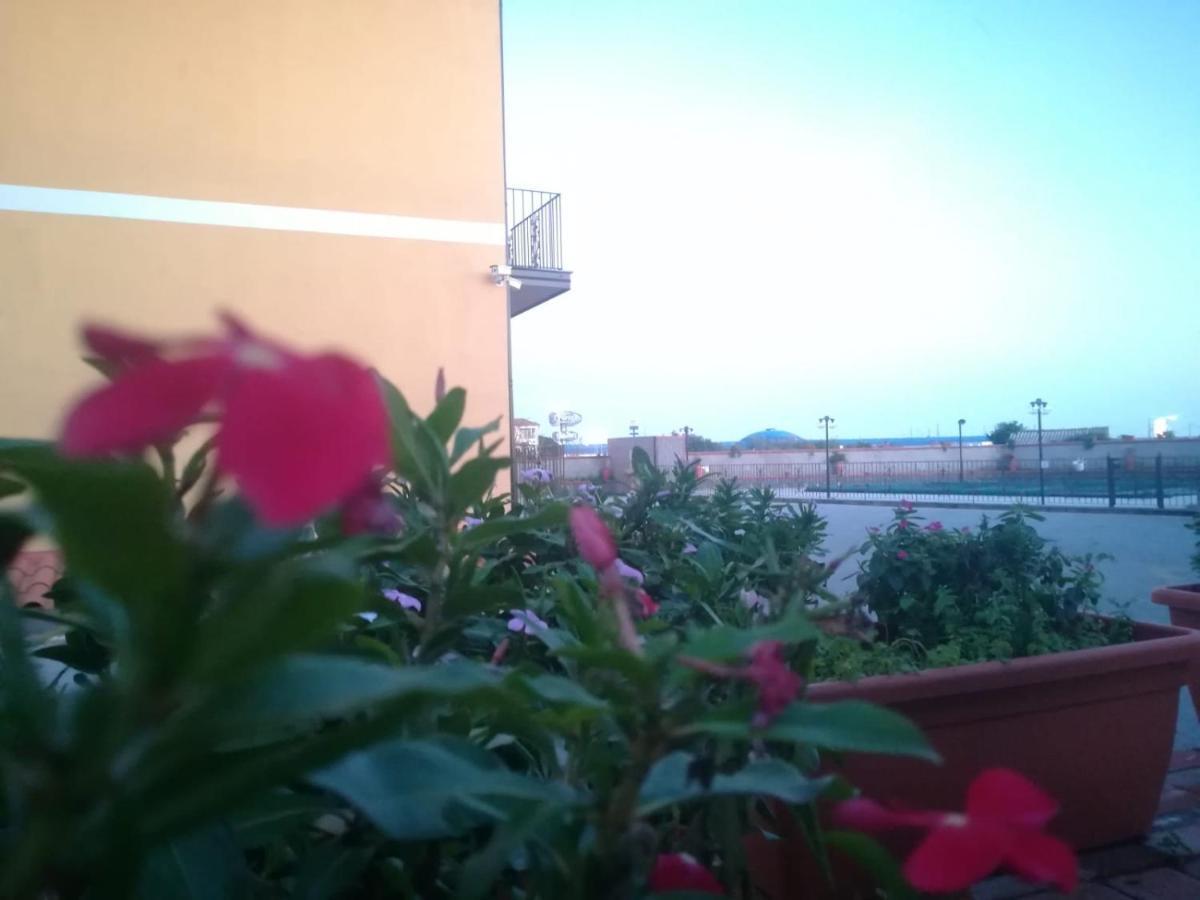 Bed and Breakfast I Colori Dell'Etna Сан-Джованни-ла- Пунт Экстерьер фото